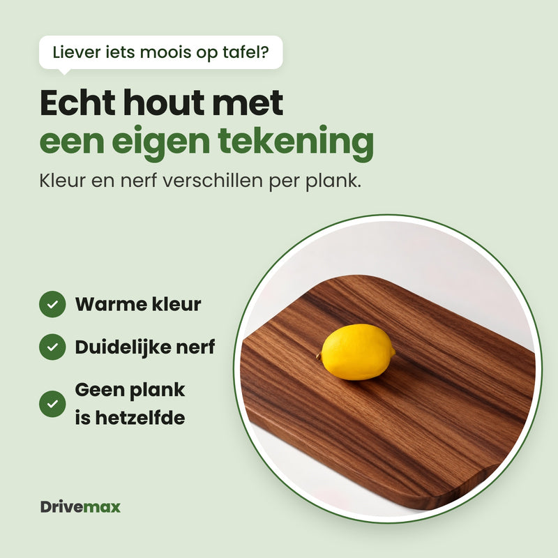 Ronde uitvergroting van de donkere Borrelova serveerplank met een citroen erop: echt hout met een warme kleur en een duidelijke nerf
