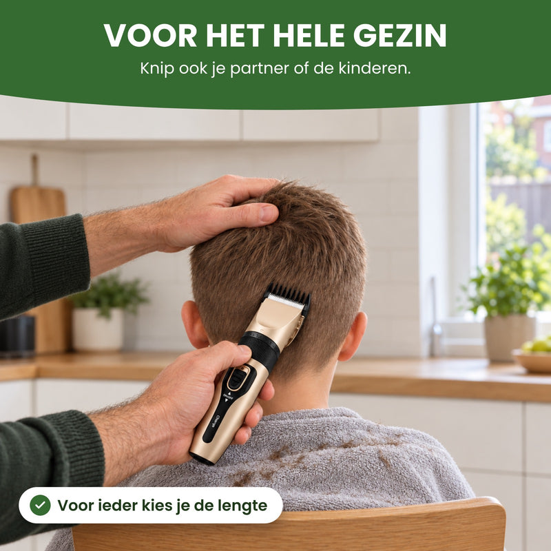 Vader knipt zijn zoon in de keuken met de Clipton en een opzetkam: voor het hele gezin, voor ieder kies je de lengte