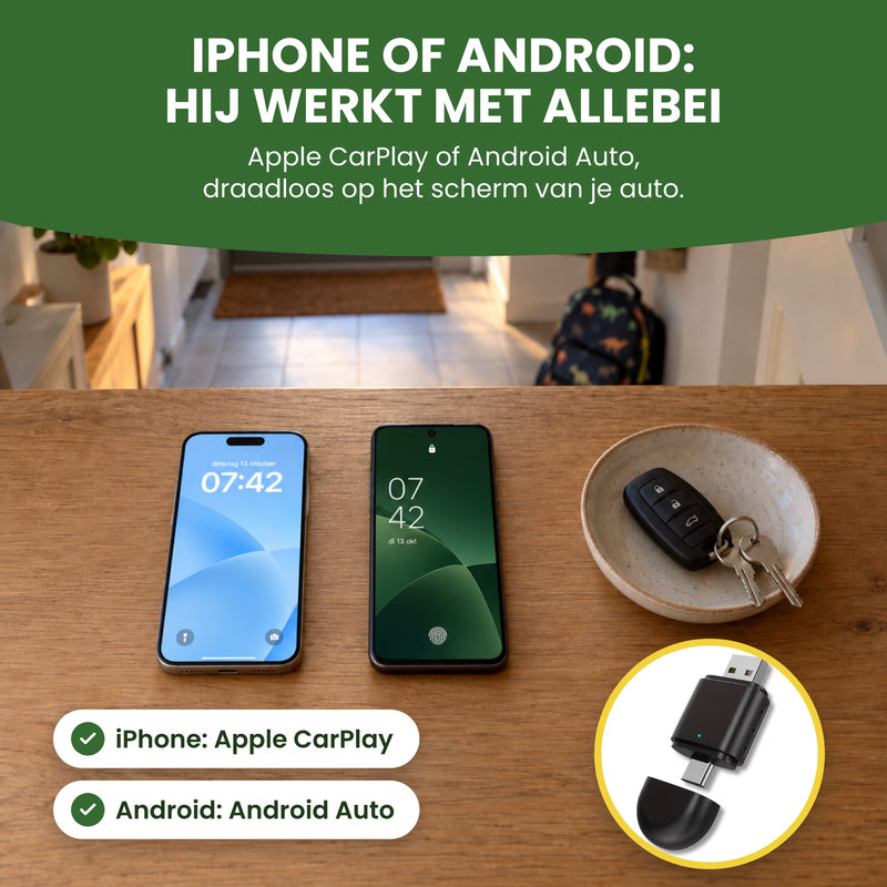 Een iPhone en een Android-telefoon naast elkaar op een kastje in de gang, met de autosleutel ernaast: de DriveLink werkt met allebei