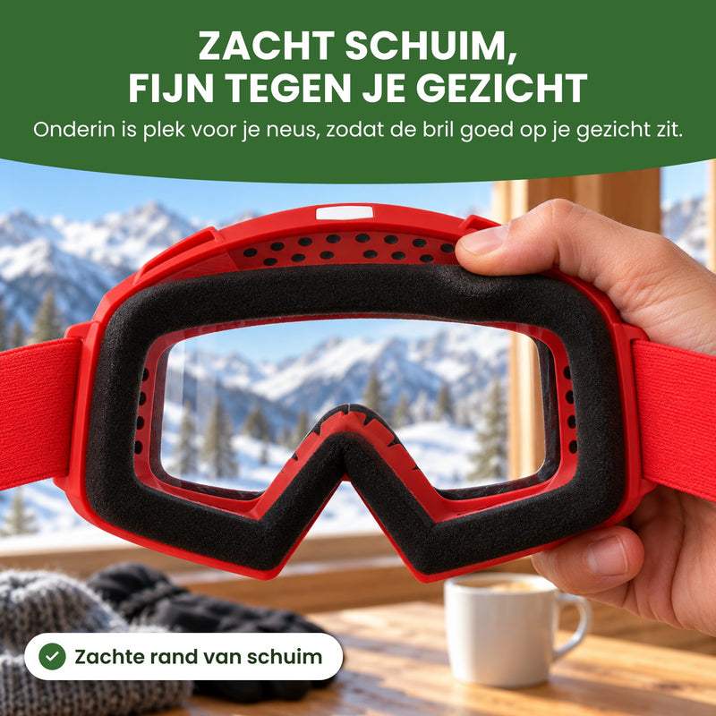 Hand houdt de Pistova met de binnenkant naar voren: een zachte rand van schuim, fijn tegen je gezicht, en onderin plek voor je neus