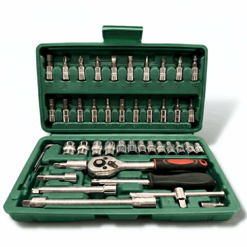BitPro ratelset in de groene koffer: open koffer met ratel, 13 doppen en 21 bits