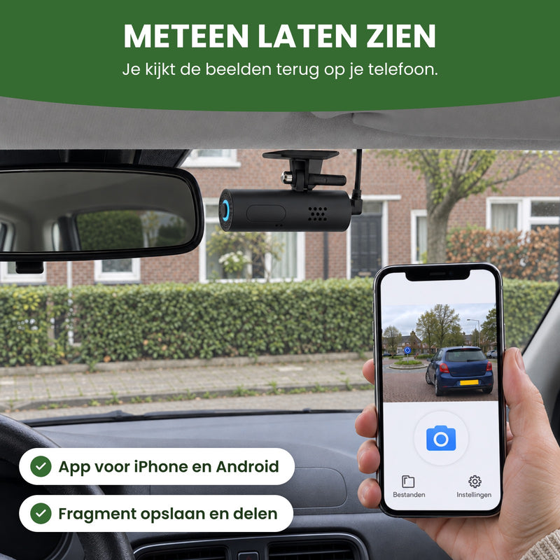 In een geparkeerde auto houdt een hand een telefoon met de app van de VoiceGuard Pro dashcam vast: je kijkt de beelden terug op je telefoon